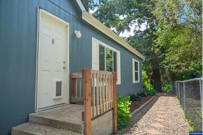 5055 NE Elliott #220 Cir, Corvallis, OR 97330 - Photo 3