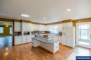 32816 Hartless Hill Ln, Philomath, OR 97370 - Photo 17