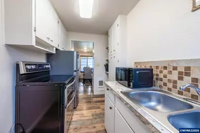 1933 NW Harbor Av, Lincoln City, OR 97367 - Photo 19
