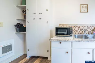 1933 NW Harbor Av, Lincoln City, OR 97367 - Photo 17