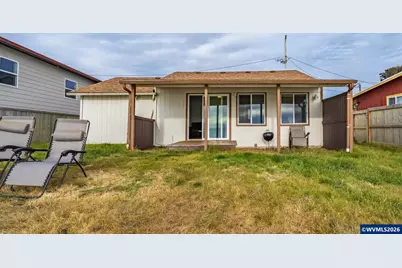 1933 NW Harbor Av, Lincoln City, OR 97367 - Photo 3