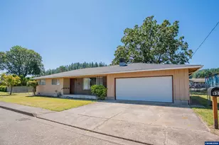 951 Dogwood St, Sweet Home, OR 97386 - Photo 43