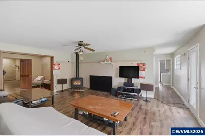 18245 Butteville Rd NE, Aurora, OR 97002 - Photo 11