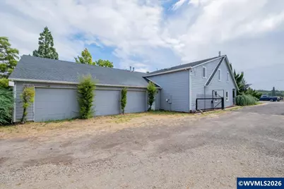 18245 Butteville Rd NE, Aurora, OR 97002 - Photo 33