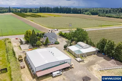 18245 Butteville Rd NE, Aurora, OR 97002 - Photo 47