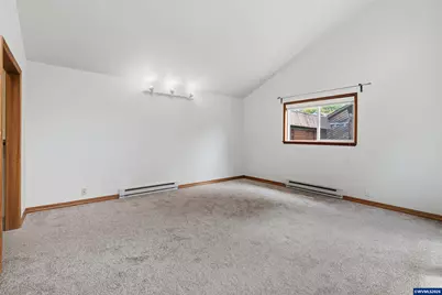 1663 NW Tyler Av, Corvallis, OR 97330 - Photo 27