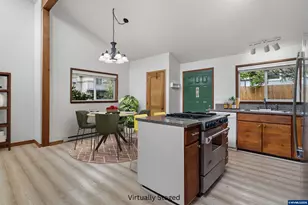 1663 NW Tyler Ave, Corvallis, OR 97330 - Photo 15