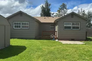 830 S 7th St, Cottage Grove, OR 97424 - Photo 17