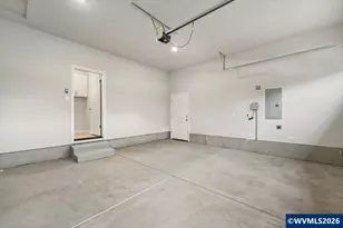 258 NW Royal Ave, Dallas, OR 97338 - Photo 19