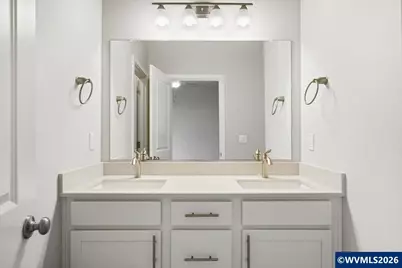 258 NW Royal Av, Dallas, OR 97338 - Photo 11