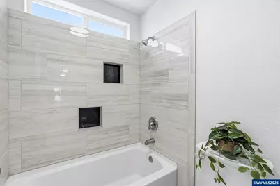 1287 Bernard St, Woodburn, OR 97071 - Photo 37