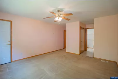 434 Waters Edge Ct, Lebanon, OR 97355 - Photo 15
