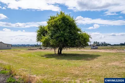 1096 Talbot Rd S, Jefferson, OR 97352 - Photo 9