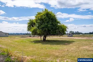 1096 Talbot Rd S, Jefferson, OR 97352 - Photo 9