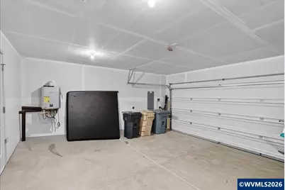 2081 Luna Wy, Lebanon, OR 97355 - Photo 11