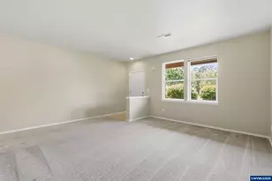 827 Millstream Pl NE, Albany, OR 97322 - Photo 9