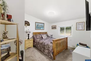 26056 Caton Ln, Monroe, OR 97456 - Photo 27