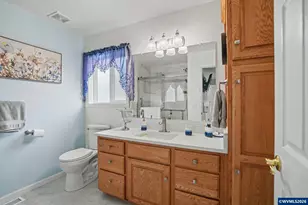 762 3rd St, Lyons, OR 97358 - Photo 29