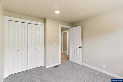 1015 Cunningham Ln S, Salem, OR 97302 - Photo 35