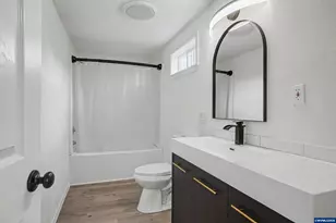 1805 48th Ave SE, Albany, OR 97322 - Photo 21