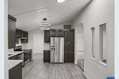 1805 48th Av SE, Albany, OR 97322 - Photo 11
