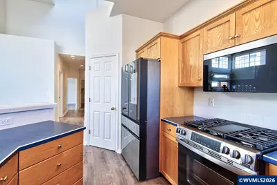 4856 NW Huserik Dr, Portland, OR 97229 - Photo 17