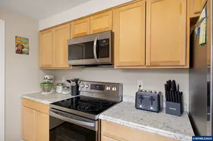 430 N 6th St, Harrisburg, OR 97446 - Photo 15