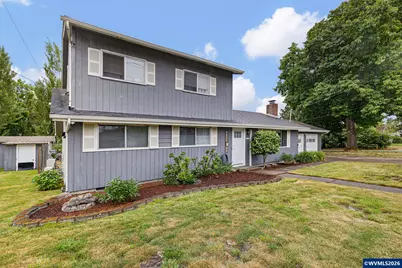 430 N 6th St, Harrisburg, OR 97446 - Photo 5