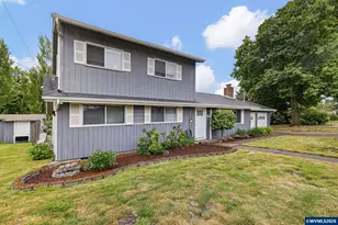 430 N 6th St, Harrisburg, OR 97446 - Photo 5