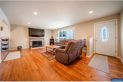 1166 N Douglas Av, Stayton, OR 97383 - Photo 7