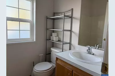 269 NW Woods Ln, Dallas, OR 97338 - Photo 31