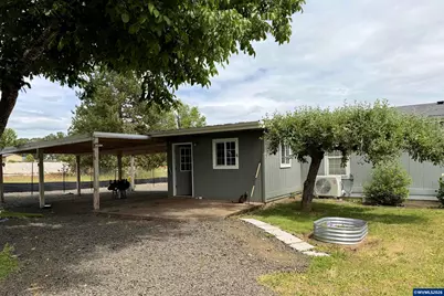 269 NW Woods Ln, Dallas, OR 97338 - Photo 35