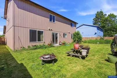 147 E Fir Dr, Gervais, OR 97026 - Photo 41
