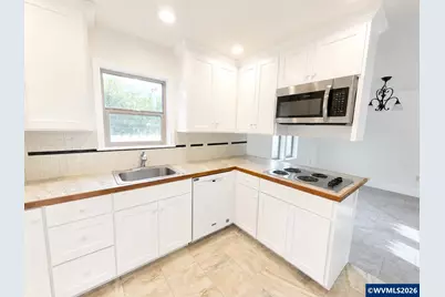 4085 Glenwood Dr SE, Salem, OR 97317 - Photo 9