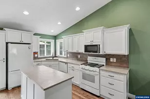 5432 Mirage St N, Keizer, OR 97303 - Photo 11