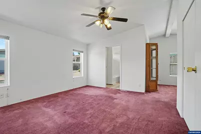 1015 Oak #99 St, Silverton, OR 97381 - Photo 17