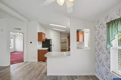 1015 Oak #99 St, Silverton, OR 97381 - Photo 13