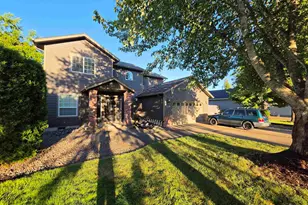 926 Falcon Ct, Lebanon, OR 97355 - Photo 1