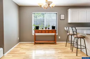 926 Falcon Ct, Lebanon, OR 97355 - Photo 17