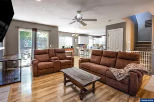 926 Falcon Ct, Lebanon, OR 97355 - Photo 21