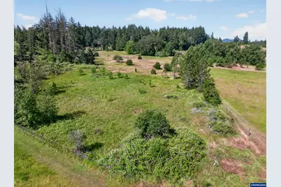 40227 Hilltop Dr, Lebanon, OR 97355 - Photo 9
