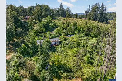 40227 Hilltop Dr, Lebanon, OR 97355 - Photo 11