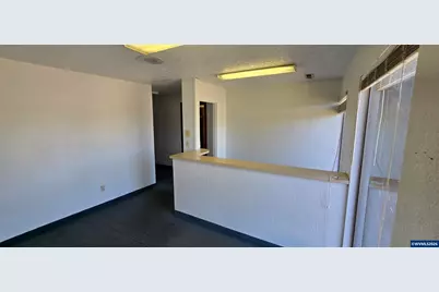 3755 Commercial St SE, Salem, OR 97302 - Photo 11