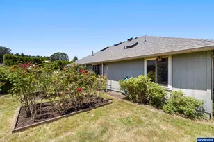 1942 Waymire St NW, Salem, OR 97304 - Photo 47