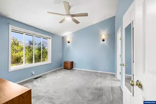 1942 Waymire St NW, Salem, OR 97304 - Photo 25