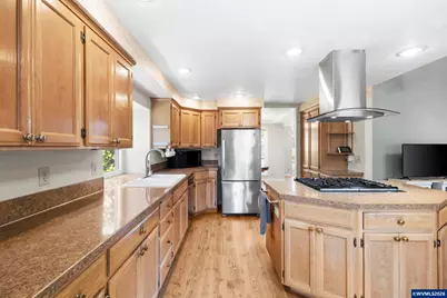 1942 Waymire St NW, Salem, OR 97304 - Photo 21