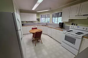 1905 Waverly Dr SE, Albany, OR 97322 - Photo 13