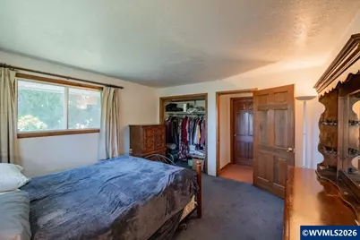39179 Santiam Bluffs Rd NE, Albany, OR 97322 - Photo 17