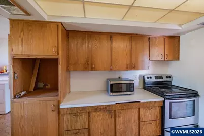 39179 Santiam Bluffs Rd NE, Albany, OR 97322 - Photo 11