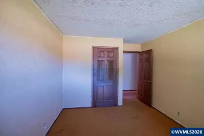 39179 Santiam Bluffs Rd NE, Albany, OR 97322 - Photo 23